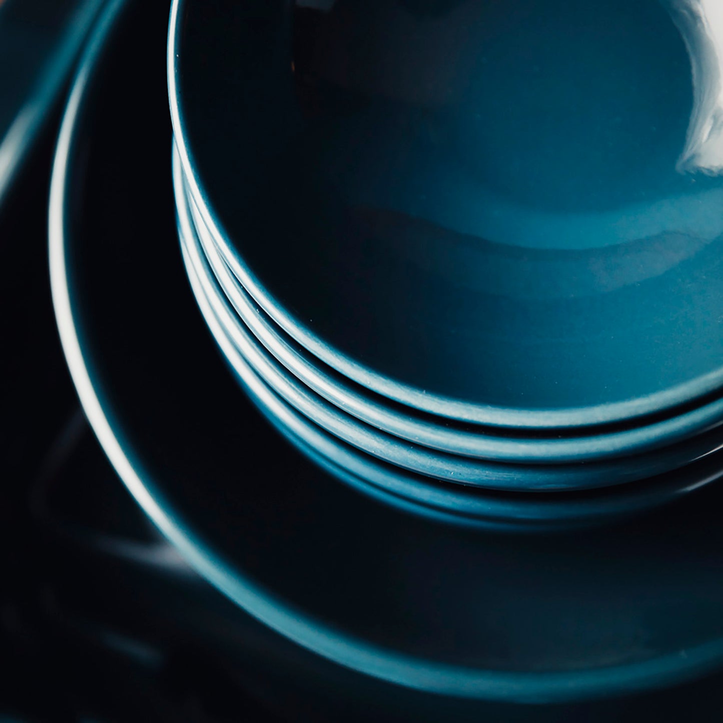 A TABLE Coupe individuelle Feu doux (bleu foncé) en céramique