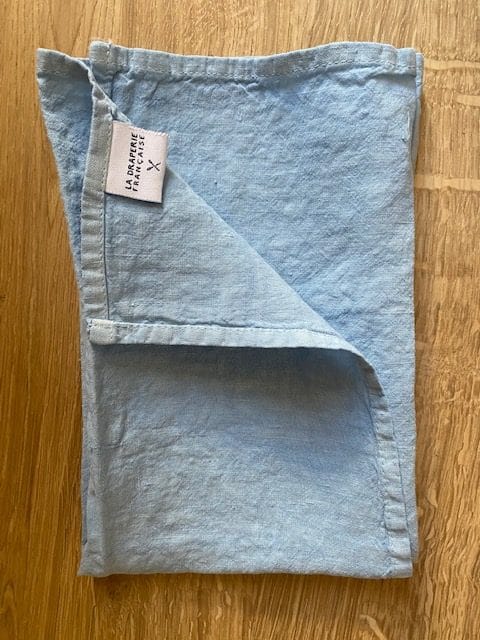 A TABLE TEXTILE Torchon Bleu clair en lin lavé