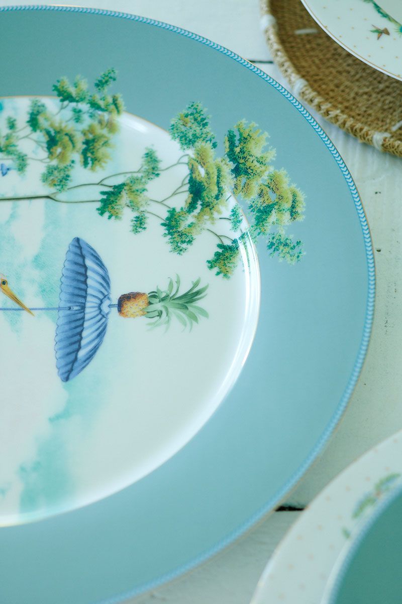 A TABLE Assiette de présentation en porcelaine