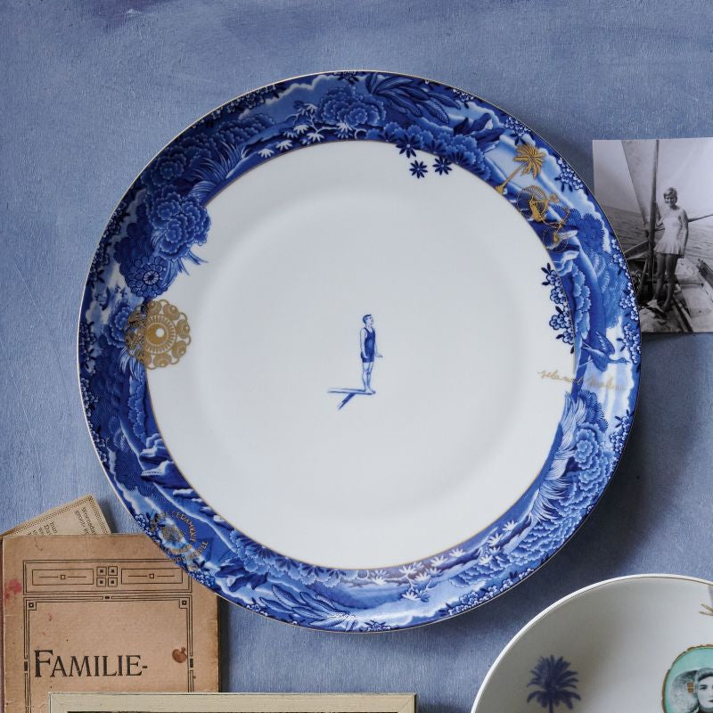 A TABLE Assiette plate Héritage bordure bleue en porcelaine