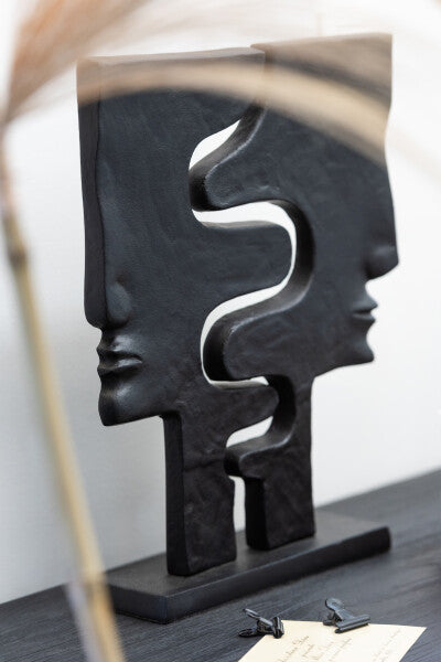 Figurine Visages imbriqués brun foncé en résine