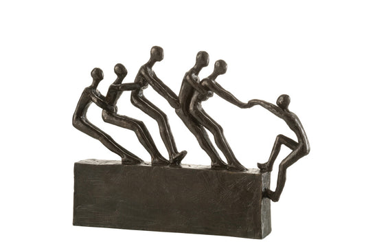 Figurine personnages sur socle brun foncé en résine