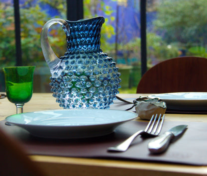 Carafe cristal de Bohême Bleu fumé anse transparente 2L