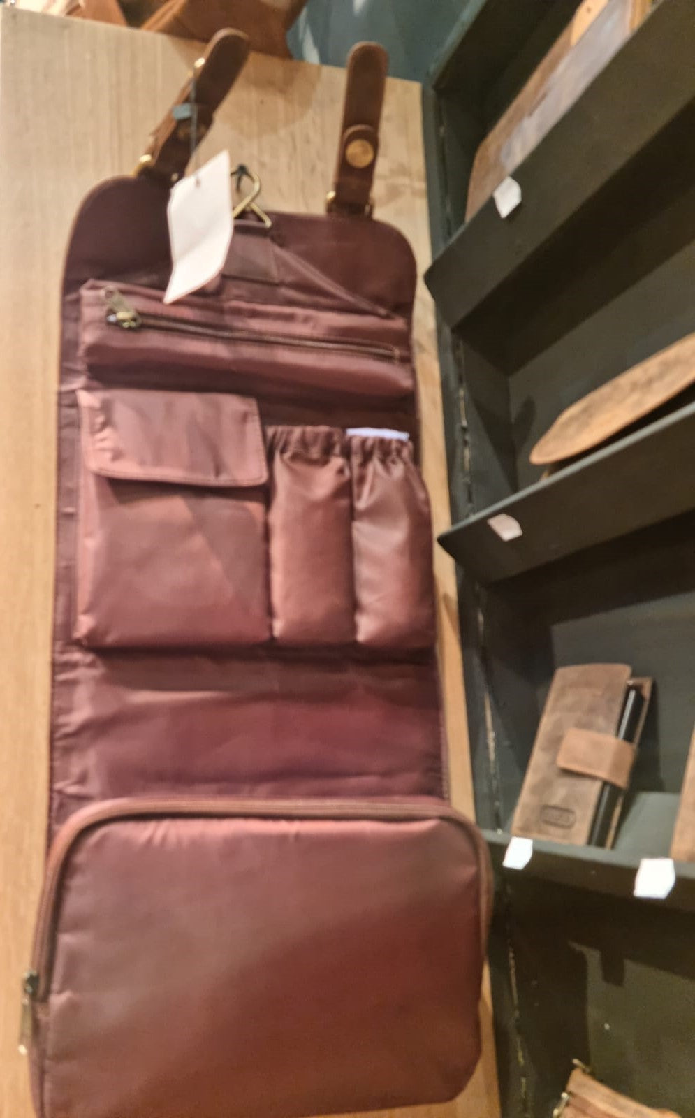 ACCESSOIRES maroquinerie Sac de rasage en cuir
