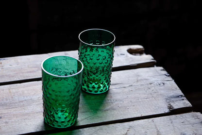 A TABLE Verre Set de deux gobelets à clous Emeraude en cristal de Bohême
