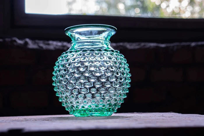 DECORATION Vase à col clouté Beryl en cristal de Bohême
