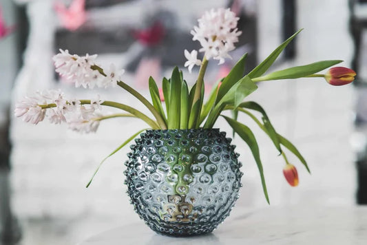 DECORATION Vase à clous fumé bleu sous-couche en cristal de Bohême