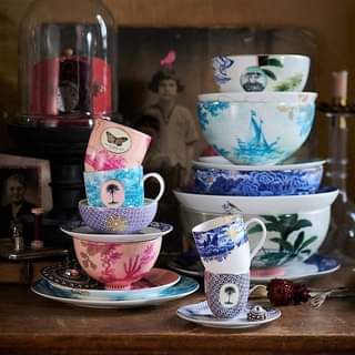 A TABLE Petit Mug HERITAGE Bordure bleu en porcelaine 160ML