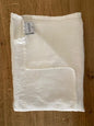 A TABLE TEXTILE Torchon Blanc craie en lin lavé