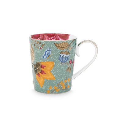 A TABLE Mug ALPHABET -K Bleu clair en porcelaine
