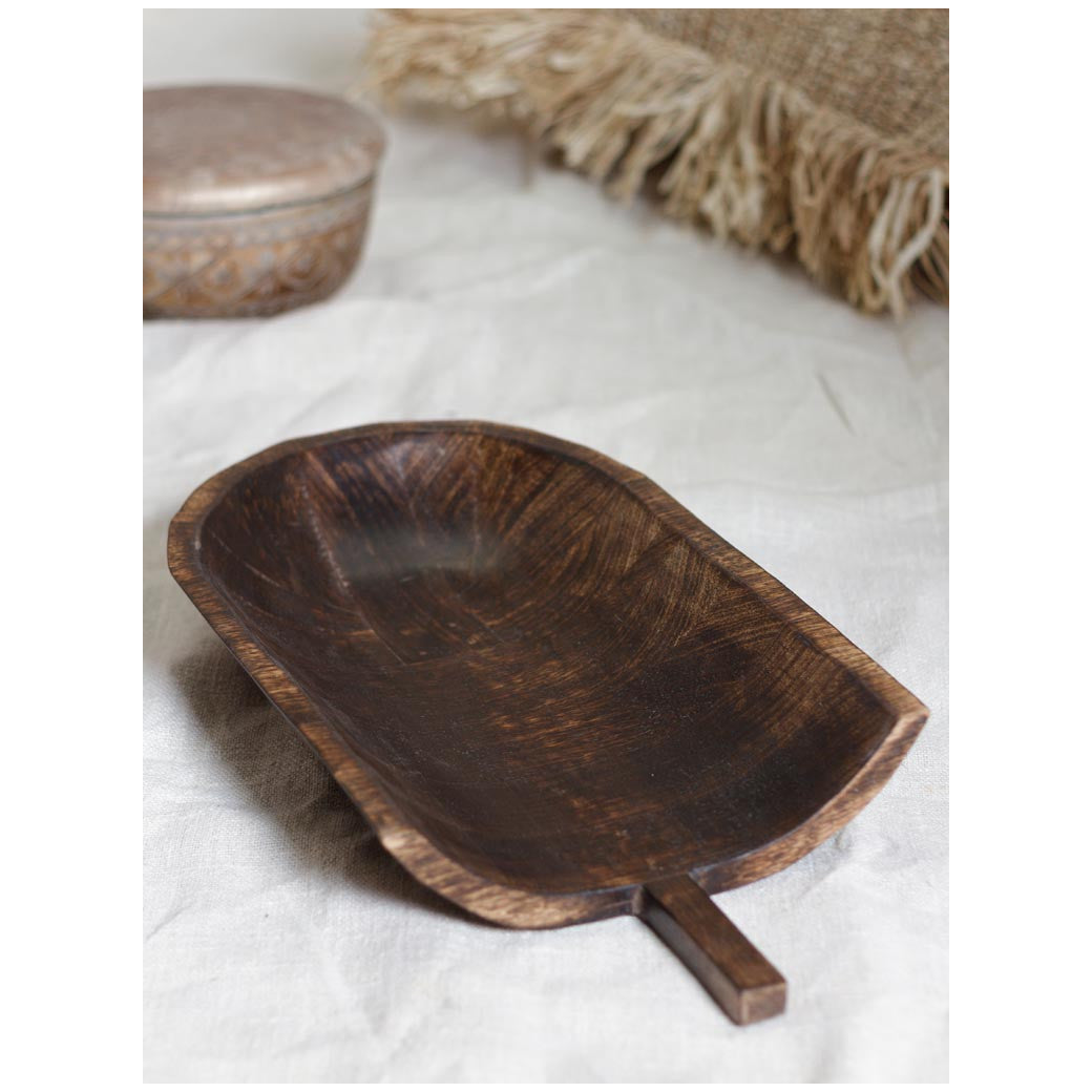 DECORATION Planche creyse en bois brut foncé avec anse